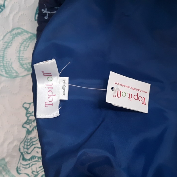 Ladies Blue Nylon Vest with Anchors - Picture 4 of 4